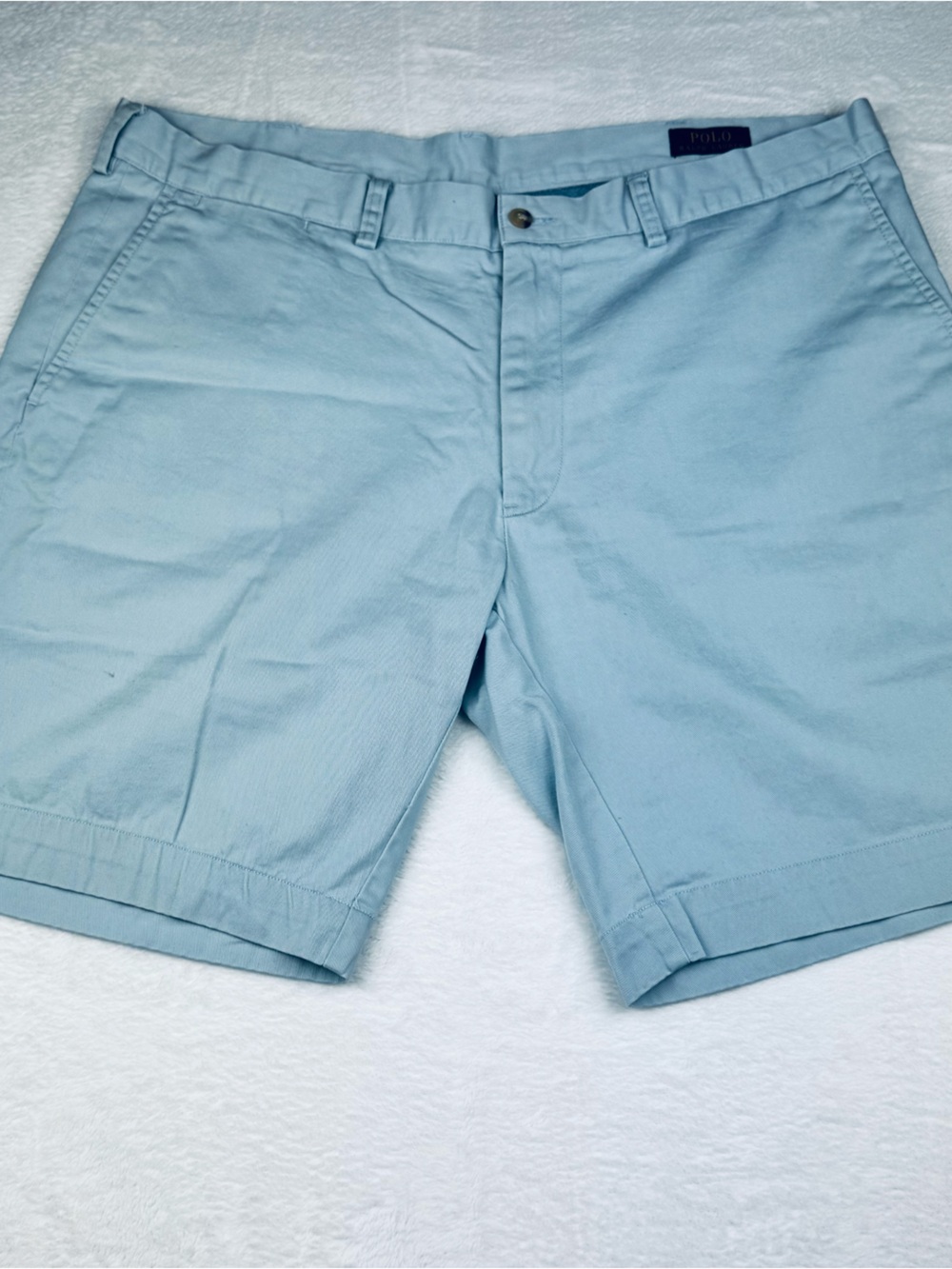 Polo Ralph Lauren Classic Fit 9” flat front shorts. Powder blue. Men’s size 40.